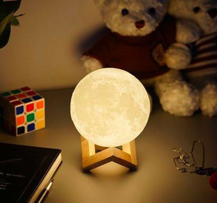 TechFusion.Hub"LED Moon Light Lamp With Stand - Mind Glowing 3D Lamp